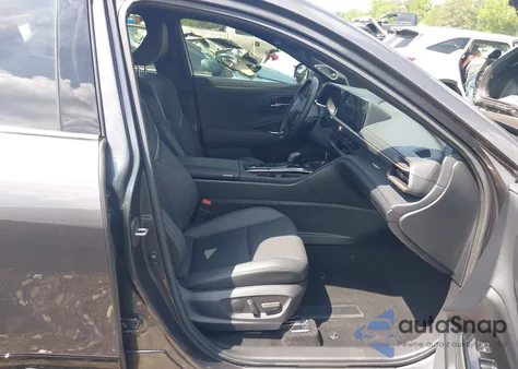 2024 Toyota Crown Platinum from USA, damaged, VIN JTDAFAAF3R3007774